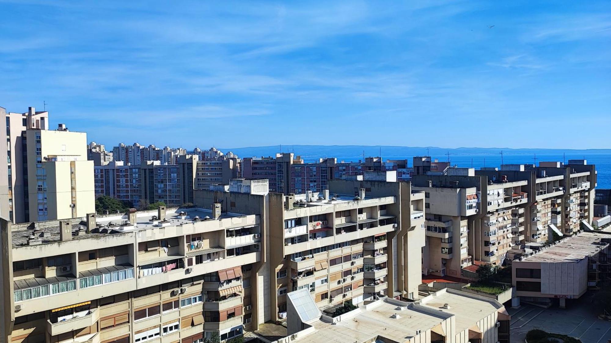 Indigo - Brand New Apartment *